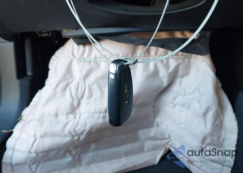 2018 Chevrolet Volt Premier z USA, uszkodzony, nr VIN 1G1RB6S54JU156879